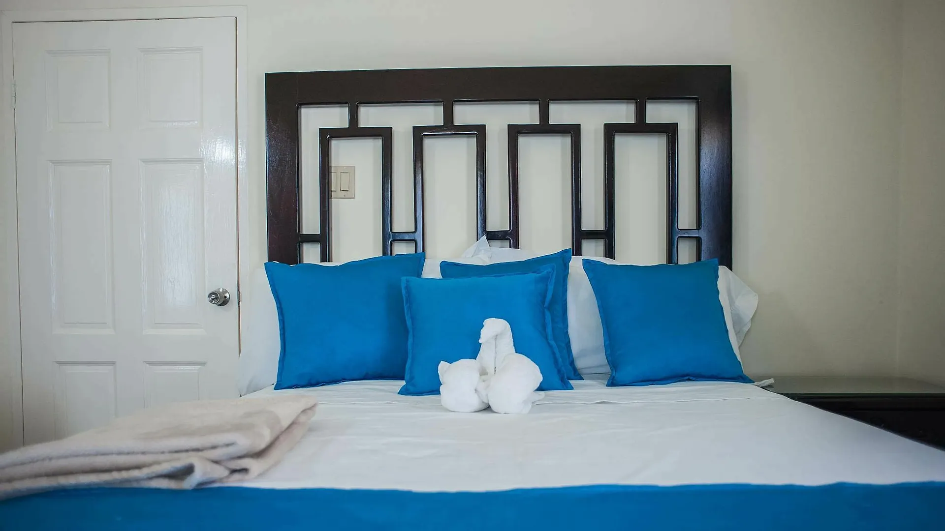 Island Blues Cottage At Draxhall Country Club Ocho Rios 0*,  Jamaika